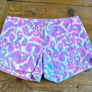 Lilly Pulitzer size 00 short